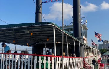 Steamboat Nachez Jazz Cruise